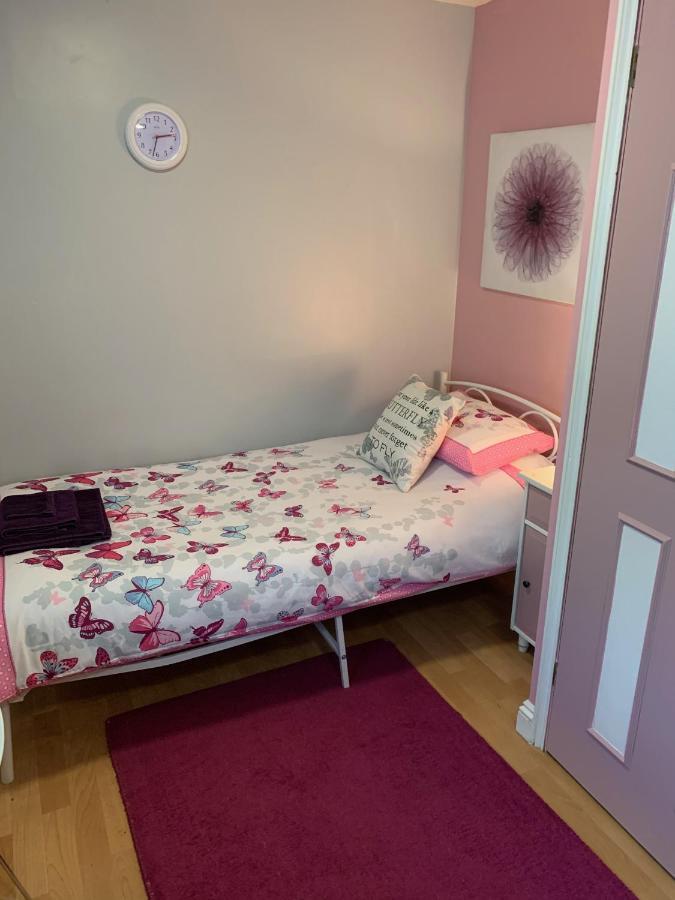 Bedrock Lodge Winterbourne Dış mekan fotoğraf