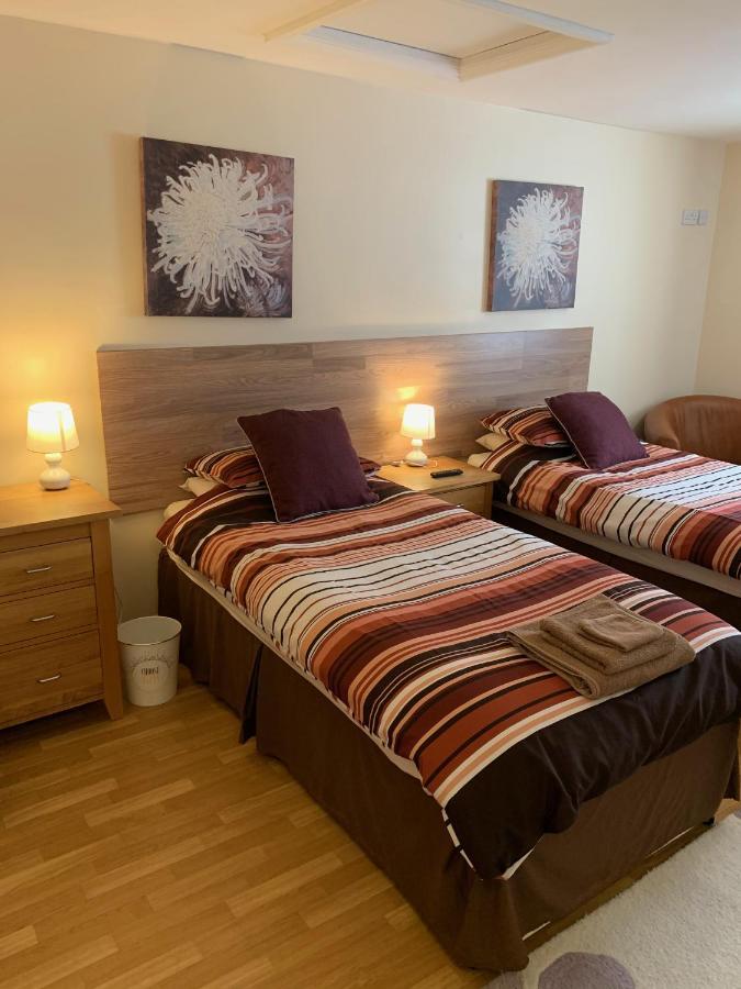 Bedrock Lodge Winterbourne Dış mekan fotoğraf