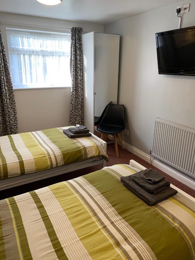 Bedrock Lodge Winterbourne Dış mekan fotoğraf
