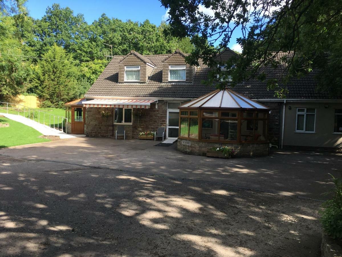 Bedrock Lodge Winterbourne Dış mekan fotoğraf